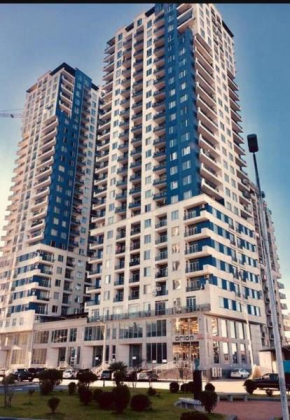 Luxure Apartments